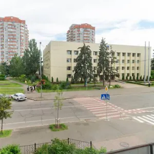 Затишна 2К Квартира З Усім Необхідним Для Життя Поряд З Метро Дарниця Киев